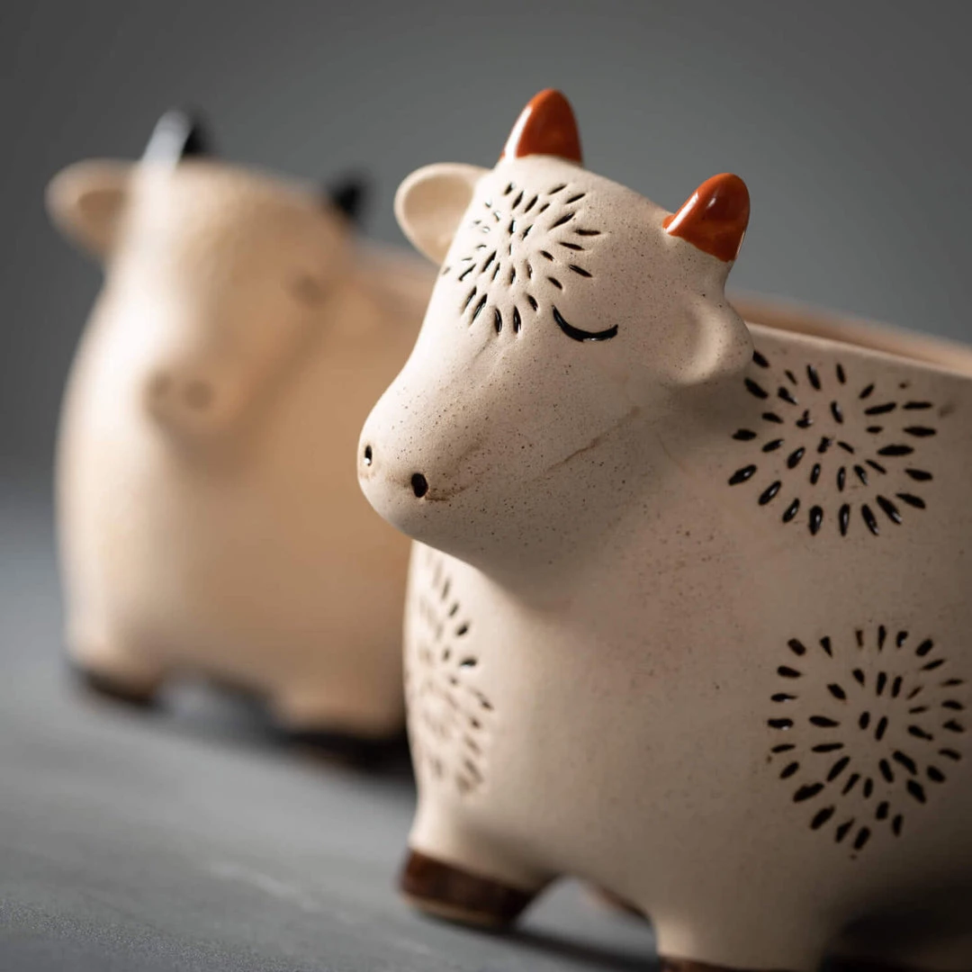 Petals And Blooms Home Decor Vases & Pots Lynden Cow Planters | 2 Assorted 2 Petals And Blooms Home Decor Vases & Pots Lynden Cow Planters | 2 Assorted