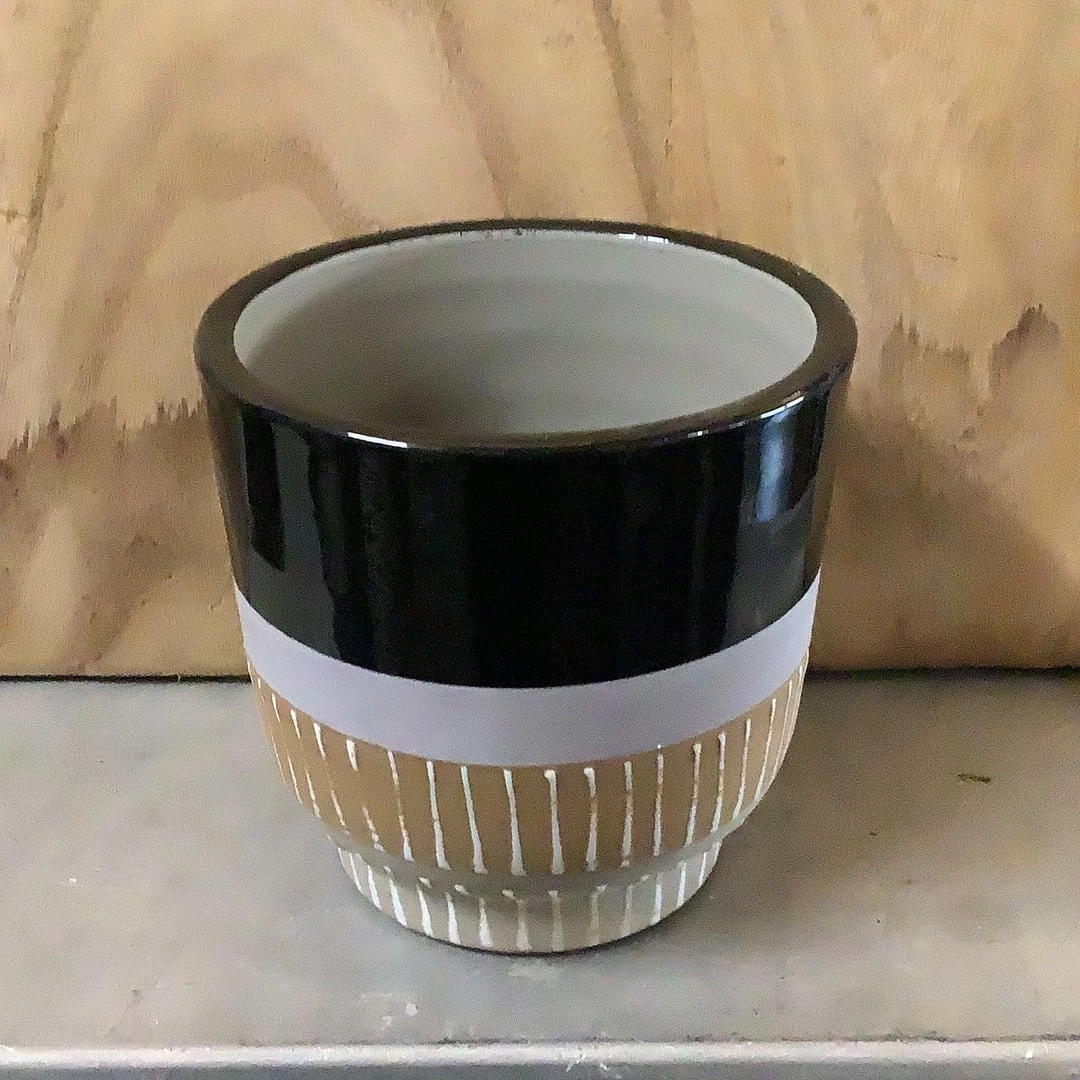 Petals And Blooms Home Decor Black/Beige/Gray Pot Vases & Pots 1 Petals And Blooms Home Decor Black/Beige/Gray Pot Vases & Pots