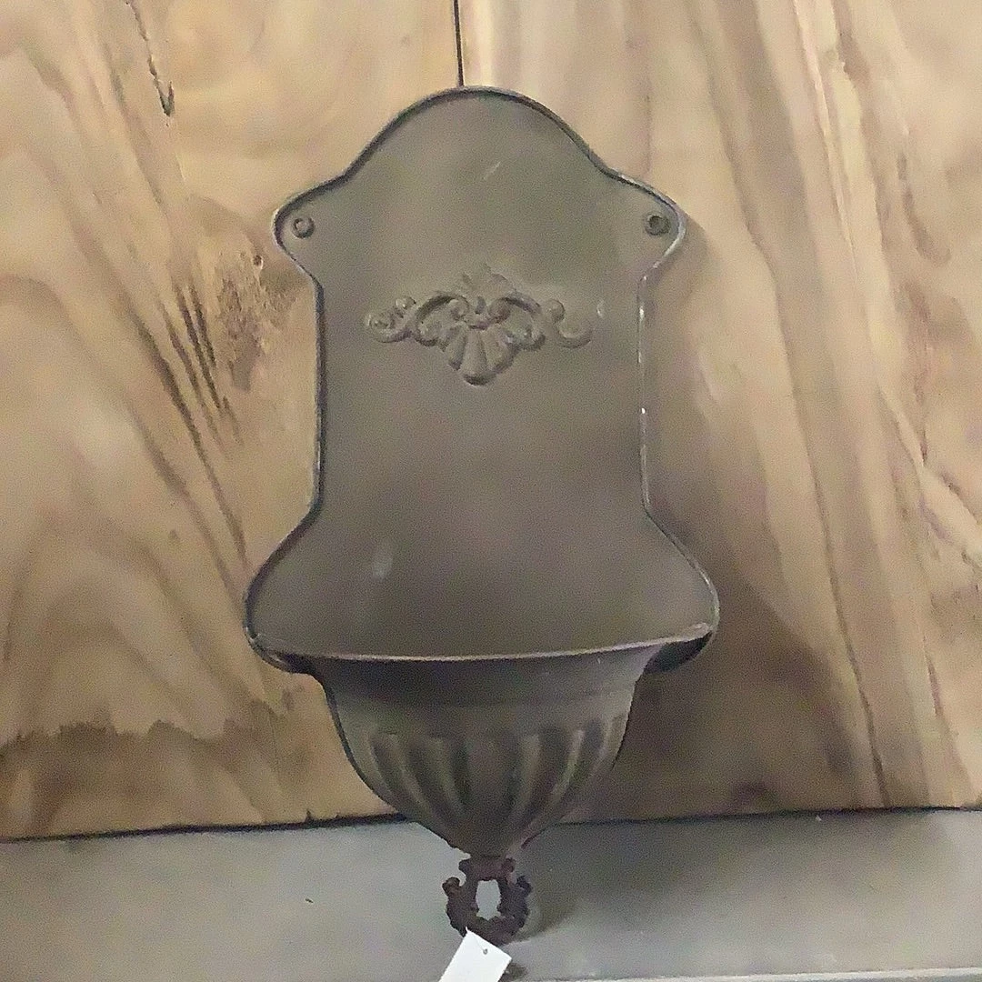 Petals And Blooms Decor Everyday Decor Small Metal Rust Wall Pocket 2 Petals And Blooms Decor Everyday Decor Small Metal Rust Wall Pocket