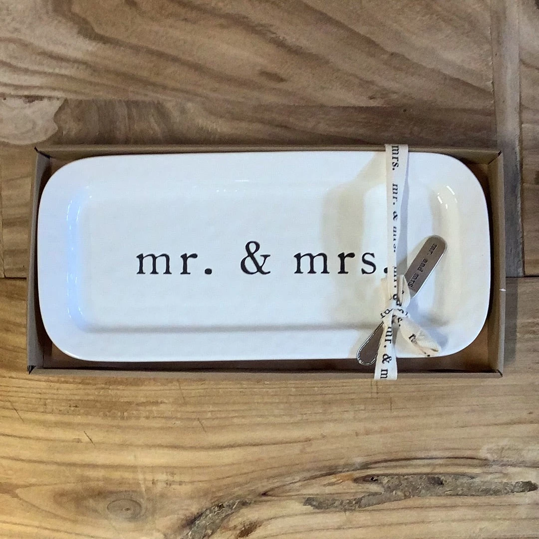 Petals And Blooms Decor Everyday Decor Mr And Mrs Ceramic Hostess Set 1 Petals And Blooms Decor Everyday Decor Mr And Mrs Ceramic Hostess Set