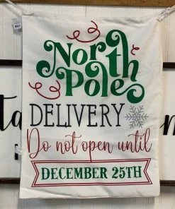 Petals And Blooms Home Decor Christmas Present Bags Christmas Decor