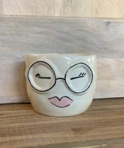 Petals And Blooms Decor White Pot W/ Glasses & Pink Lips