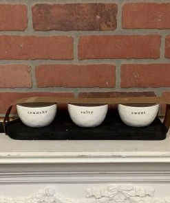 Petals And Blooms Home Decor Black Wine Board & Bowl Set Kitchen Essentials