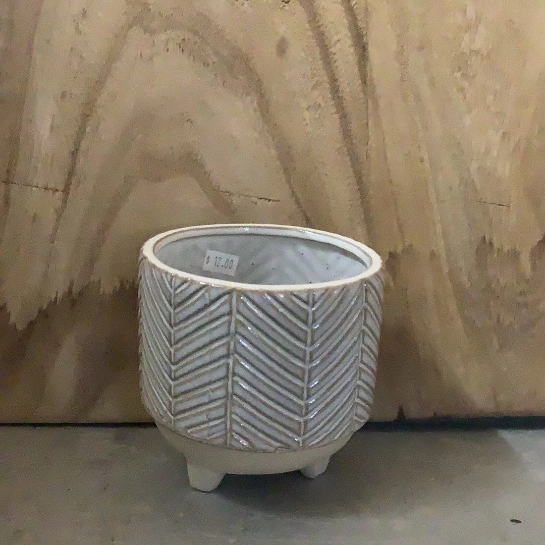 Petals And Blooms Decor Everyday Decor White And Beige Pot With Lines Leading Together, Bottom Is Round Sandy With 3 Small Legs 2 Petals And Blooms Decor Everyday Decor White And Beige Pot With Lines Leading Together, Bottom Is Round Sandy With 3 Small Legs