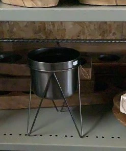 Petals And Blooms Home Decor Three-Legged Black Metal Pot Vases & Pots