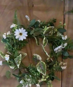 Petals And Blooms Home Decor Greenery + Floral Mixed Floral Wreaths