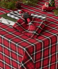 Petals And Blooms Home Decor Glad Tidings Plaid Tablecloth