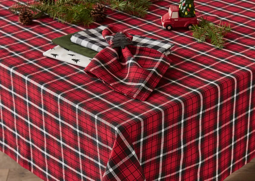 Petals And Blooms Home Decor Glad Tidings Plaid Tablecloth 2 Petals And Blooms Home Decor Glad Tidings Plaid Tablecloth